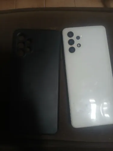 Vendo celular a32