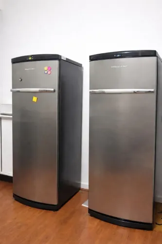 Geladeira e freezer LEIA O ANUNCIO