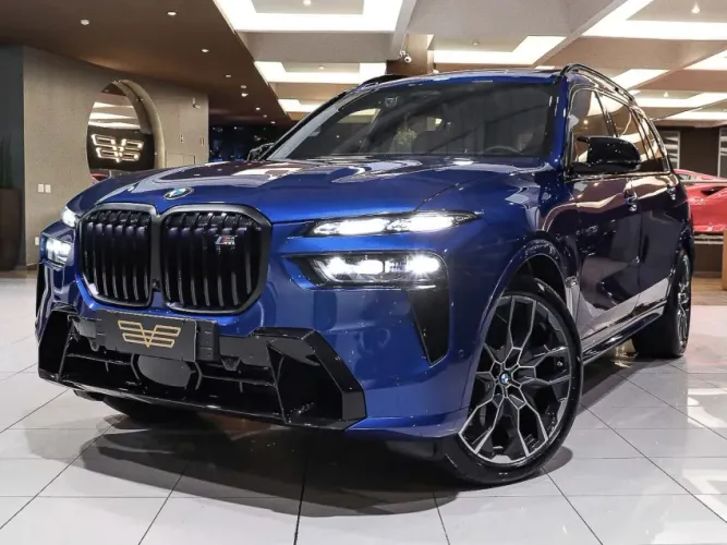 BMW X7 M60i 4.4 V8 Bi-TB Aut.(híbrido) 2025