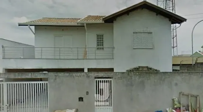 Casa à venda com 5 dormitórios e piscina no Parque das Universidades, Campinas