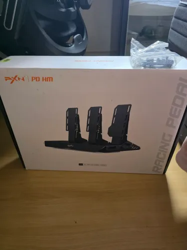 Logitech G29 + pedais PXN + suporte Extreme Racing