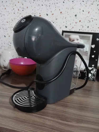 Estou emendando uma máquina de café doce gusto