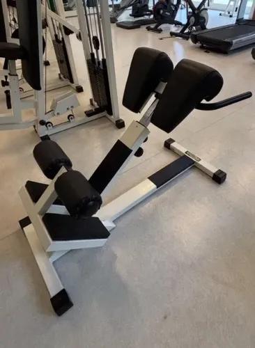 Banco Lombar Technogym 