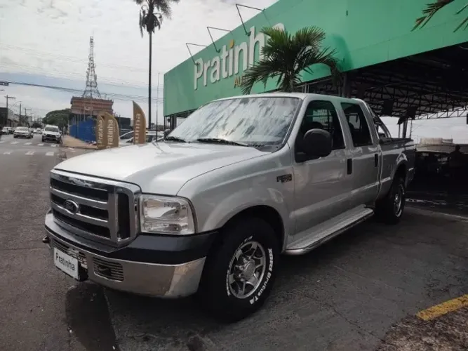 Ford F-250 XLT 4.2 180cv CD TB Diesel 2005