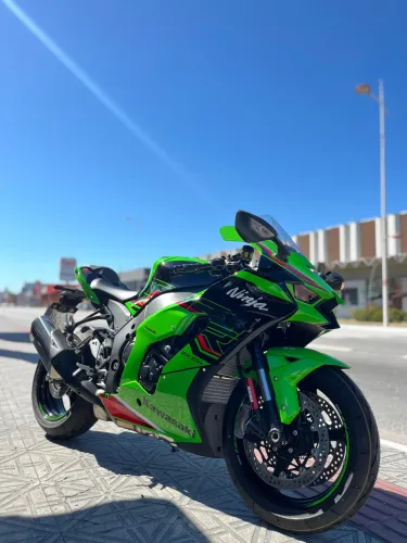 Kawasaki ZX-10R impecável 