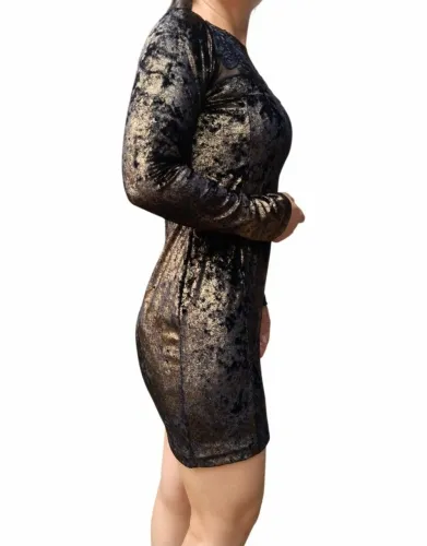 Vestido de veludo dourado manga longa Spezzato 