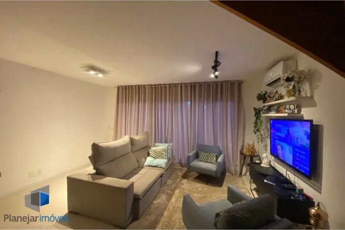 Casa em Condomínio em Lomba do Pinheiro