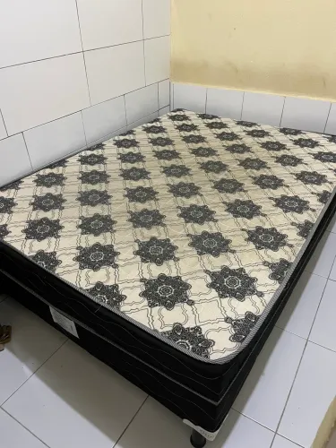Cama box casal