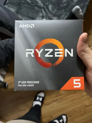 AMD RYZEN 5 3600 4.2GHz max Boost 6Cores 12 Threads Usado