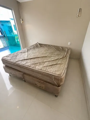 Vendo cama kingsize 2.03x1.90 de molas ortobom