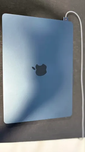 MacBook Air M2 2022 |13,6? | 8GB RAM |256SSD