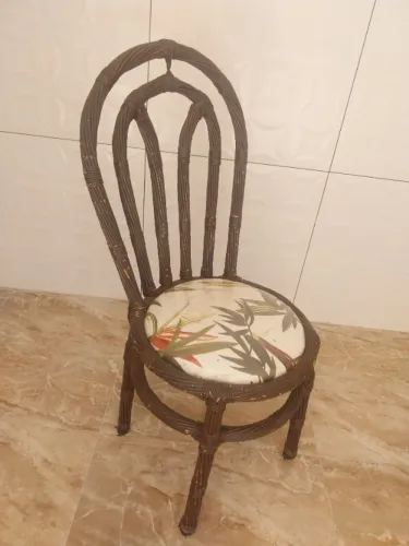Cadeira de mesa