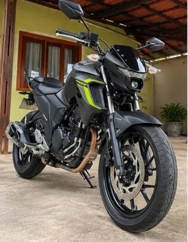 Vendo moto fz250