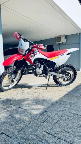 MOTO TRILHA CRF 230