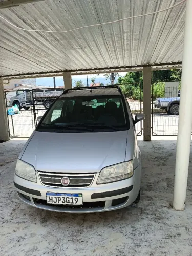 Fiat Idea ELX 1.4 MPI Fire Flex 8V 5P 2009