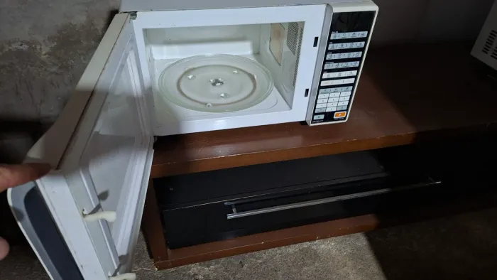 Microondas midea 