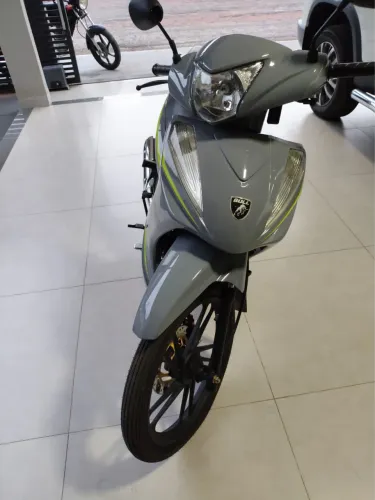 Moto Novinha - 50cc KFC Bull
