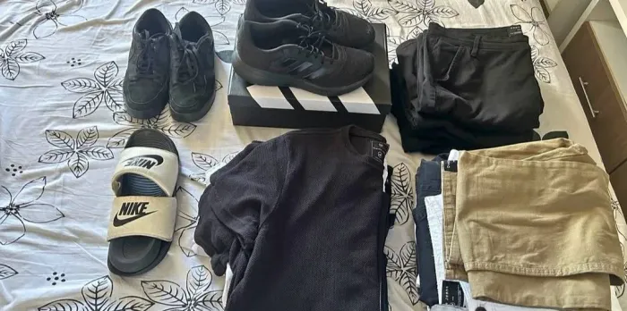 Roupas masculinas completas