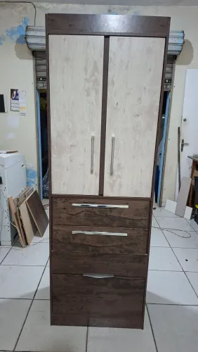 Lindo guarda roupas solteiro compacto entrego leia 