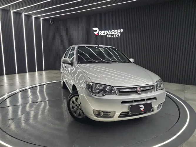 Fiat Siena Celebration 1.0 Fire Flex 8V 4P 2011