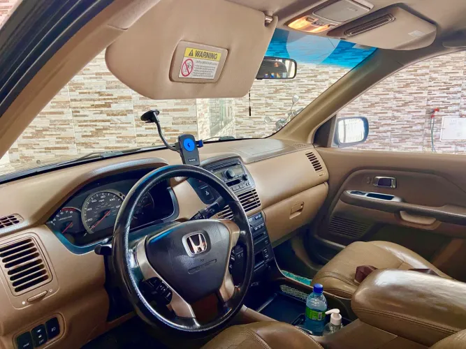 Honda Odyssey Touring Elite 2005
