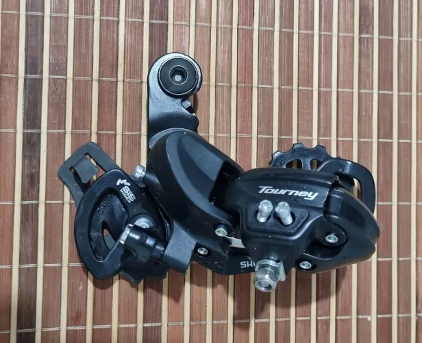 Câmbio Traseiro NOVO Shimano Tourney RD-TY300 SGS