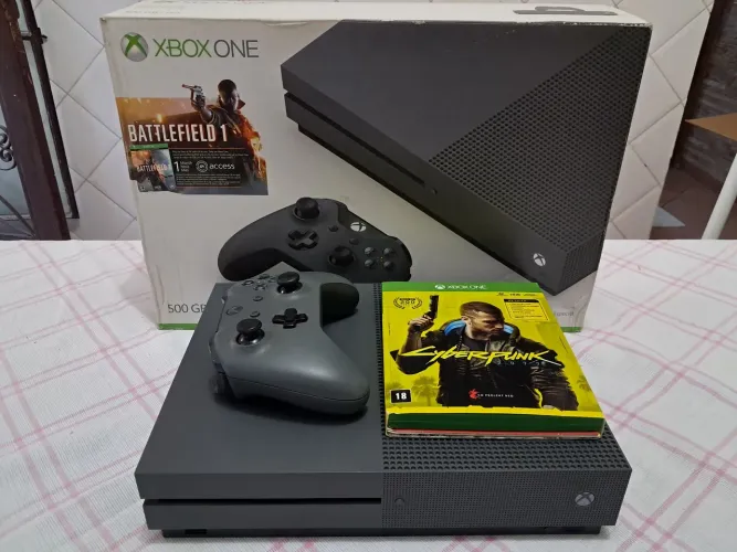 Xbox One S 500GB Edição Especial Battlefield 1 + Cyberpunk 2077