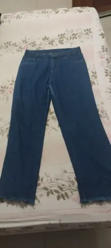 Calça jeans tamanho 42