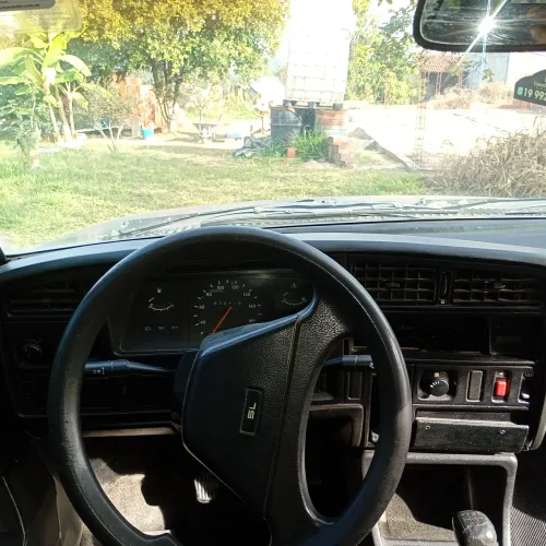 Chevrolet Monza Classic SE 2.0 /mpfi E EFI 2P E 4P 1993