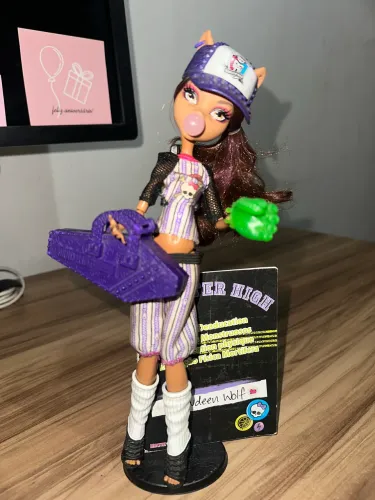 RESERVADA!!!! Monster High Clawdeen Wolf Sport-erfic (Sporterror)