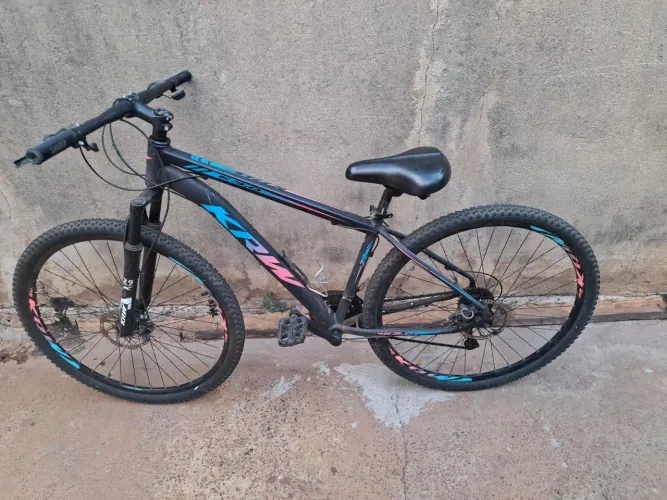 Vendo bicicleta com nota fiscal