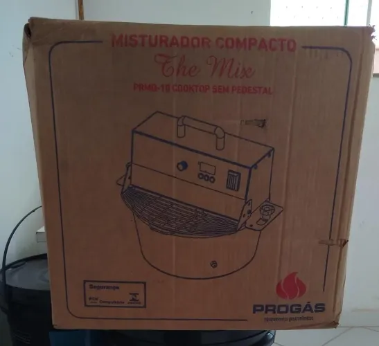 Máquina de fazer massas 