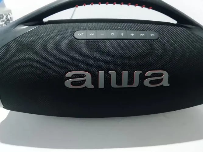 Caixa de som Aiwa Bomboox