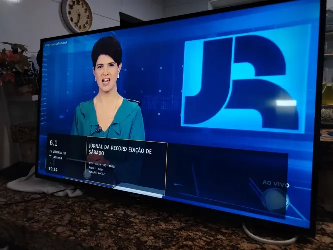 Vendo TV 49' polegadas