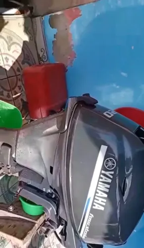 Motor Yamaha 20ho 4 tempos excelente