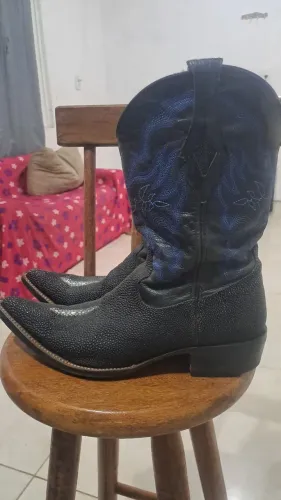Bota goyazes couro de arraia