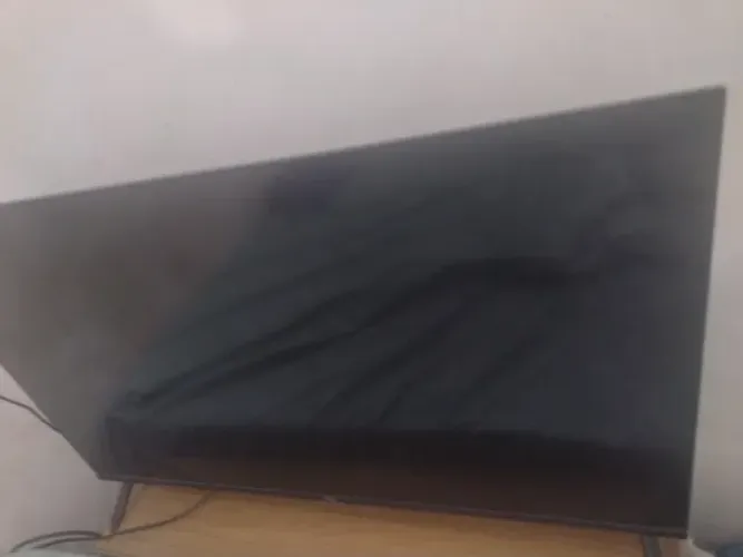 Tv TCL 32 1 ano de uso com nota fiscal