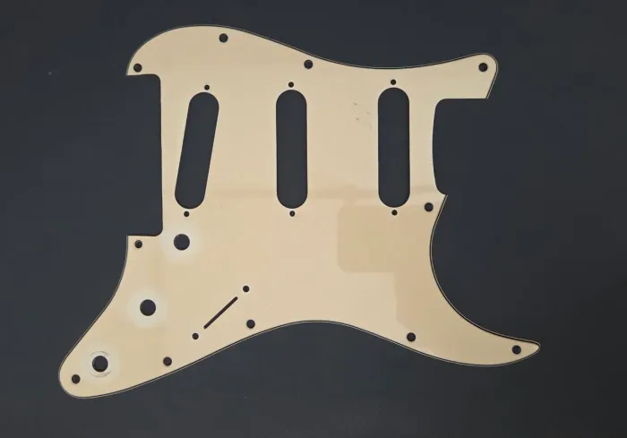Escudo Fender Stratocaster - SSS