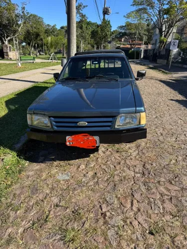 Ford Pampa 4X4 Jeep GL / L 1.6 (álcool) 1994