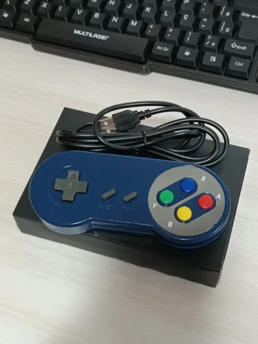 Controle Gamer Retro USB (Com Caixa Original)
