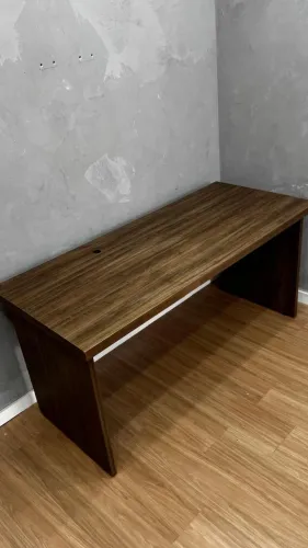 Mesa escritório ou quarto