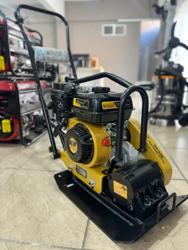 Placa Vibratória a Gasolina Buffalo 7.5Hp Profissional - (Novo)