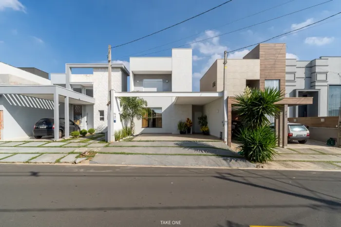 Sobrado para venda em Jardim Park Real com 3 quartos, sendo 3 suítes, 184m²