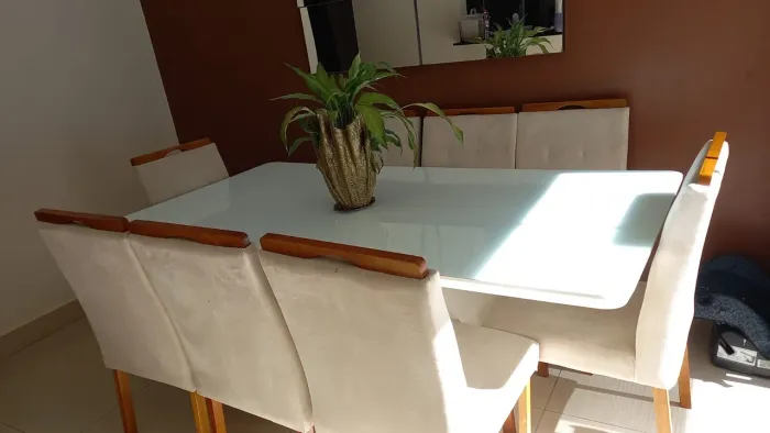 Mesa Completa 8 Cadeiras