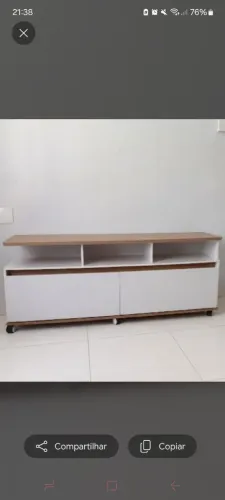 Rack para TV com Rodinhas - Branco/Amadeirado