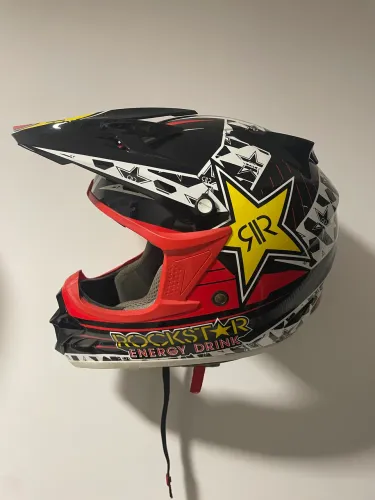 Capacete motocross Rockstar