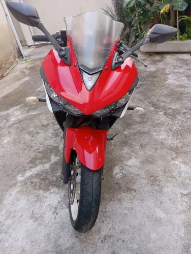 R3 Yamaha 2016