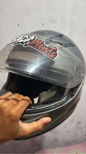 Capacete Helt