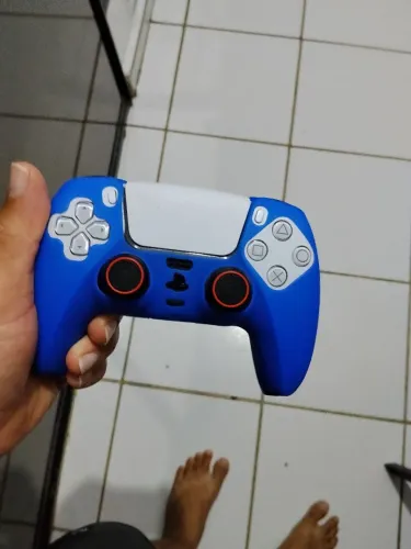 Controle de PS5 semi novo