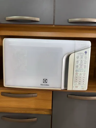 Microondas Eletrolux 31 Litros 